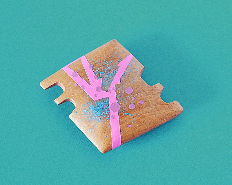 Small Abstract Vanity Hand Mirror (pink & sky blue) kagi - 彩妆刷具/镜子/梳子 - 木头 粉红色