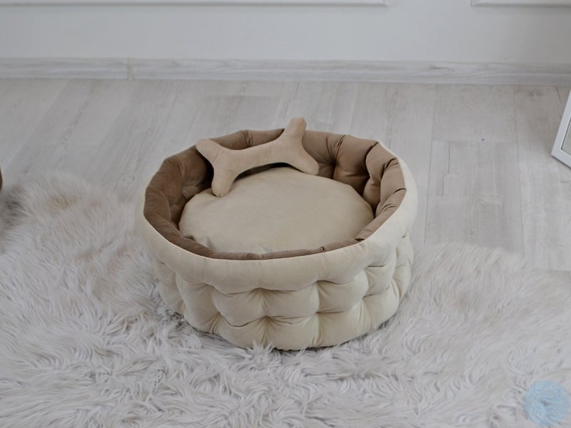 小型个人化浅棕抱枕狗床，可水洗 - 床垫/笼子 - 其他人造纤维 咖啡色