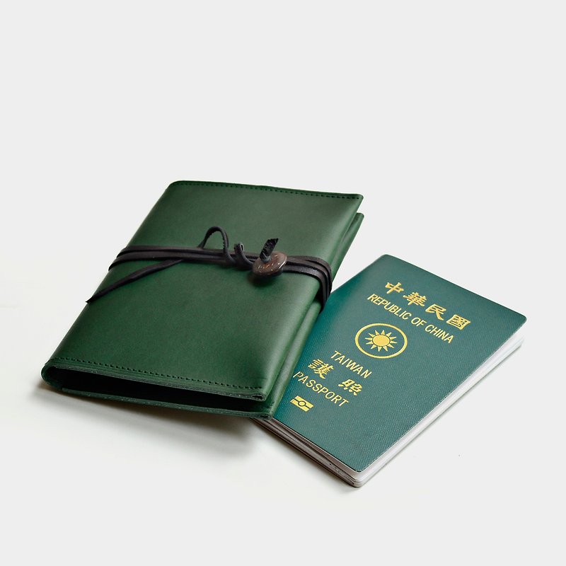 【山神的入山证】意大利植鞣牛皮护照套 绿色皮革护照夹 出国旅游必备 定制刻字当礼物 绕绳 椰壳 民族风 情人节 礼物 - 护照夹/护照套 - 真皮 绿色