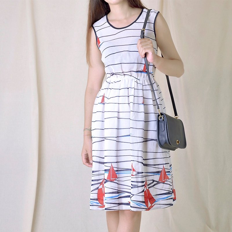 Vintage 日本古着洋装 - 洋装/连衣裙 - 聚酯纤维 白色