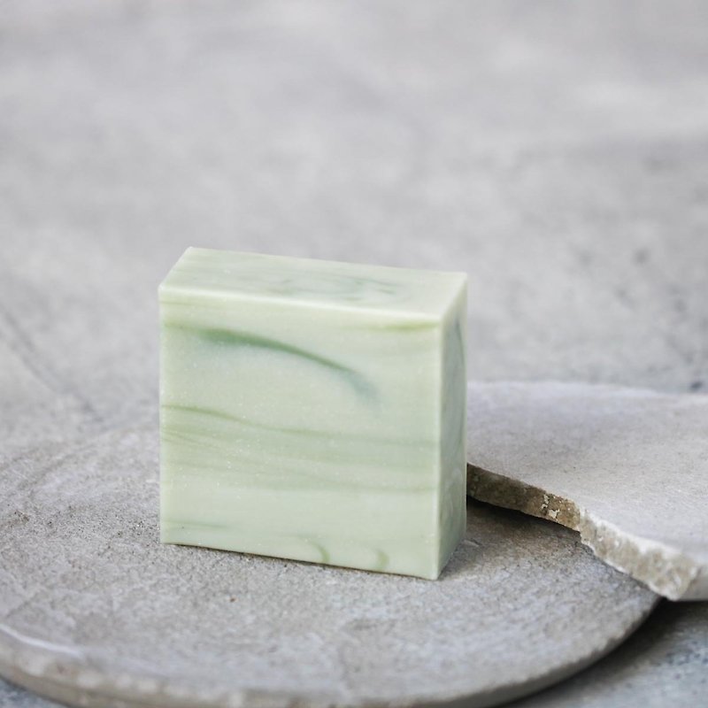 玉石迷迭香皂 - 肥皂/手工皂 - 其他材质 绿色