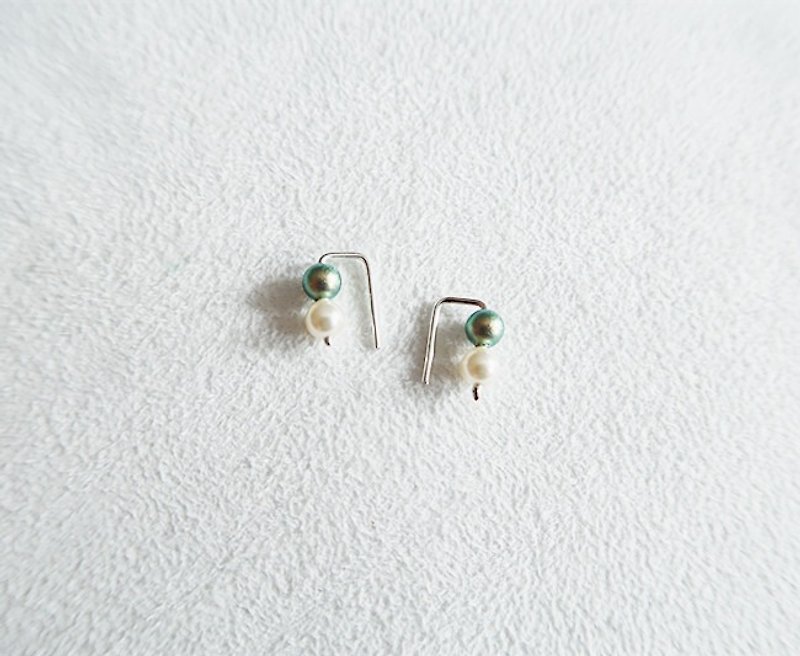 圆珠 耳环 金绿白 925纯银 - 耳环/耳夹 - 纯银 绿色