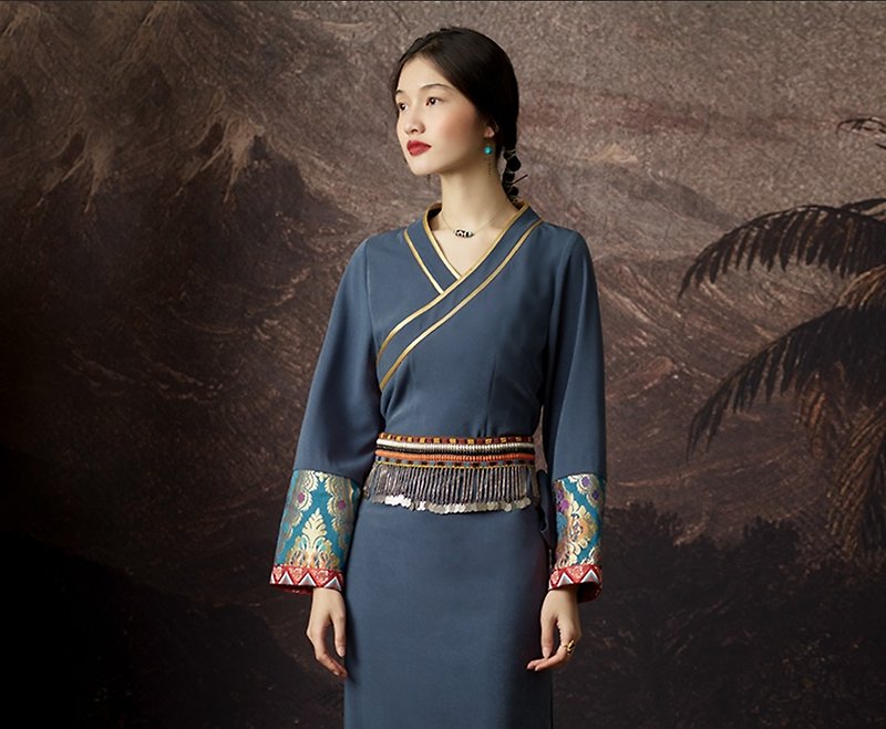 雾蓝中国风 复古重工织锦藏装 - 洋装/连衣裙 - 其他材质 蓝色