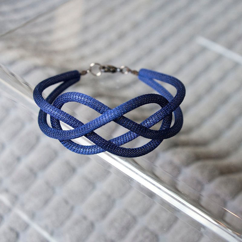 Lussli针织手环 : 留恋 - 深蓝 - 手链/手环 - 丝．绢 蓝色