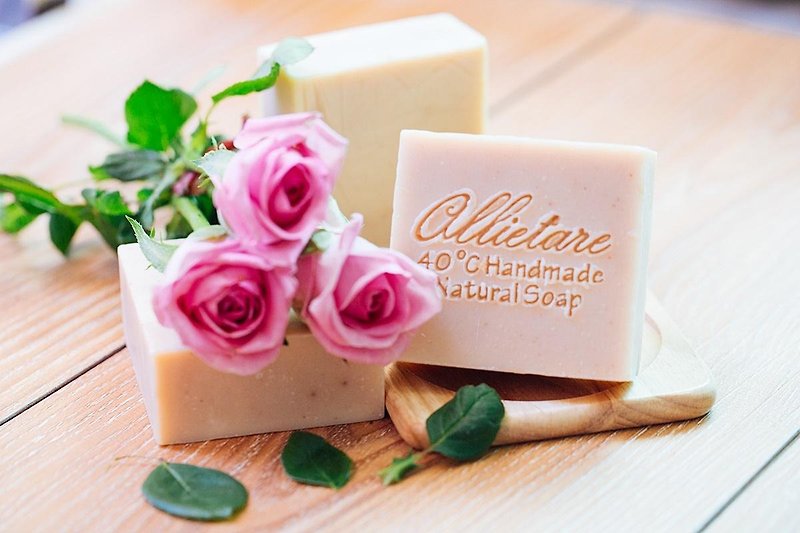 Allietare 爱创造/浪漫玫瑰羊乳皂/中性、年轻肌肤 适用 - 乳液 - 植物．花 粉红色