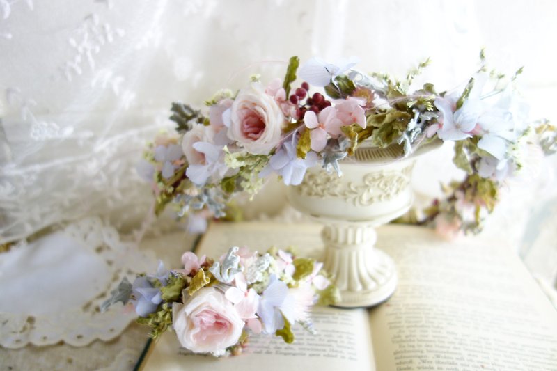 婚礼花饰系列~粉蓝色不凋玫瑰花环手腕花 - 发饰 - 植物．花 粉红色