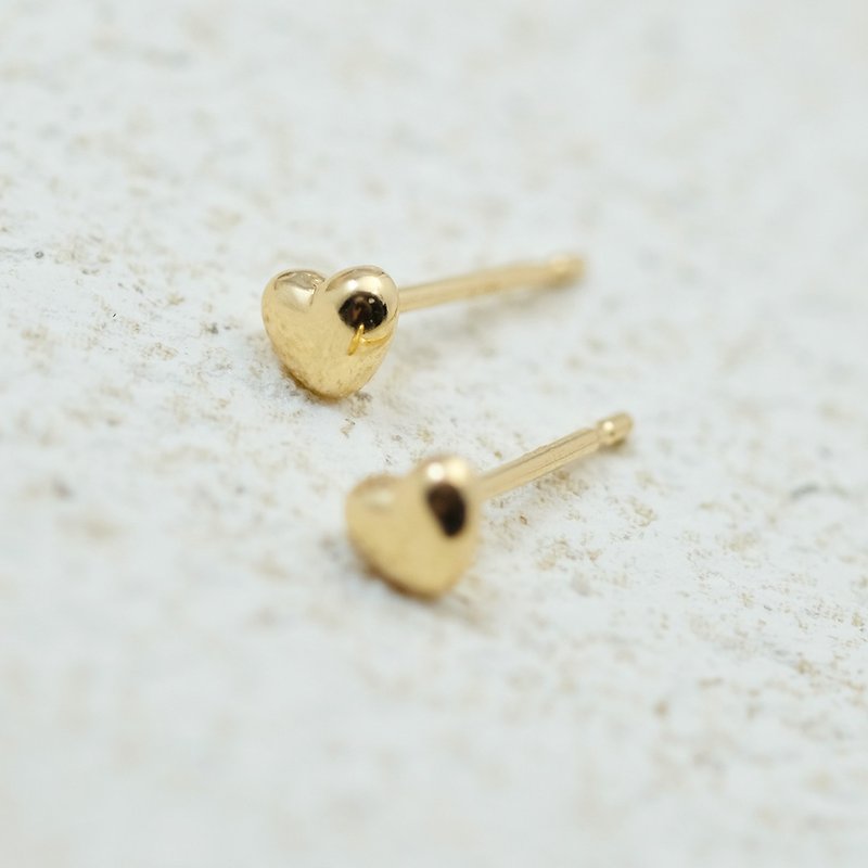 18K小爱心耳针 - 耳环/耳夹 - 贵金属 金色