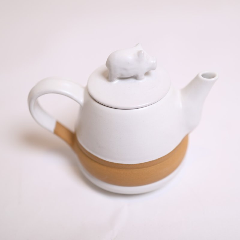雪地乐游小猪茶壶-公平贸易 - 茶具/茶杯 - 陶 白色