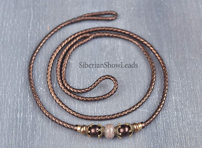 TO ORDER dog show leash with a small loop instead of a snap and decorative beads - 项圈/牵绳 - 真皮 