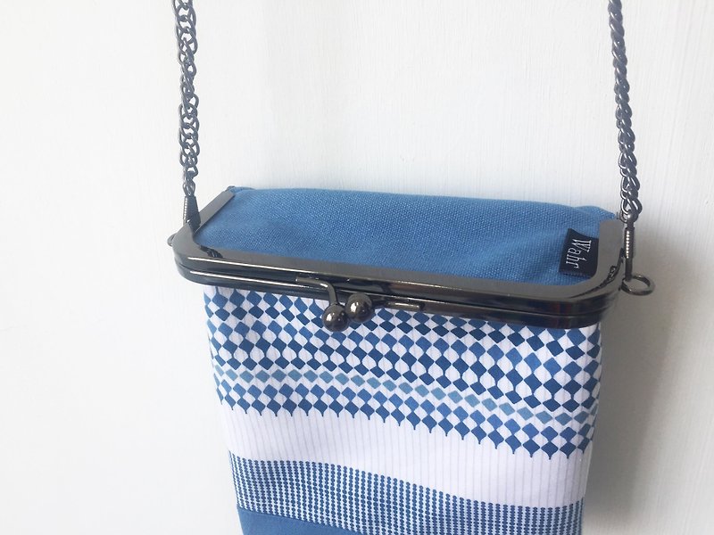 蓝色菱纹 口金盒子 侧背包 小物包 随身包 杂物包 - 侧背包/斜挎包 - 聚酯纤维 蓝色