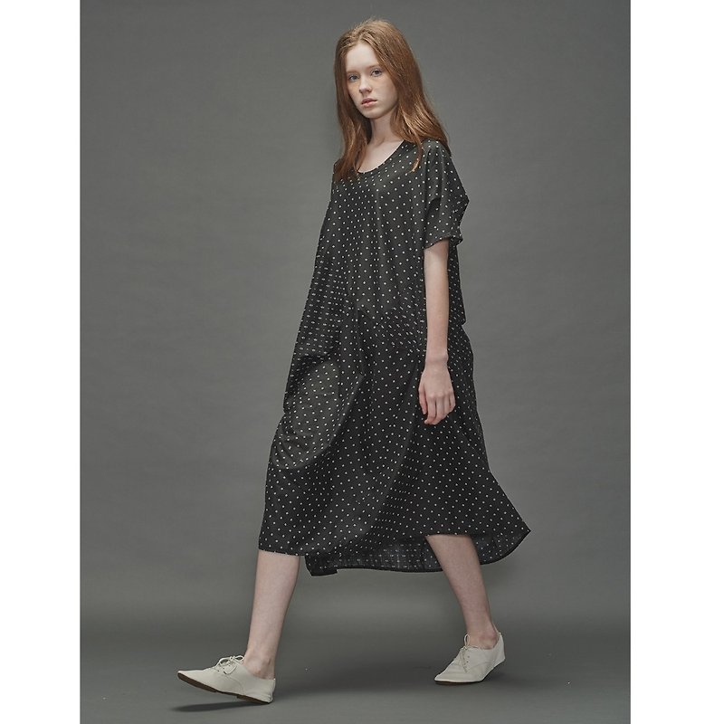1701C0515 ( 圆领拼接造型长洋装 ) - 洋装/连衣裙 - 棉．麻 
