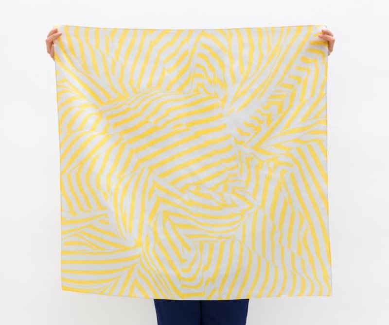 Stripe Yellow Furoshiki Scarf - 丝巾 - 棉．麻 黄色
