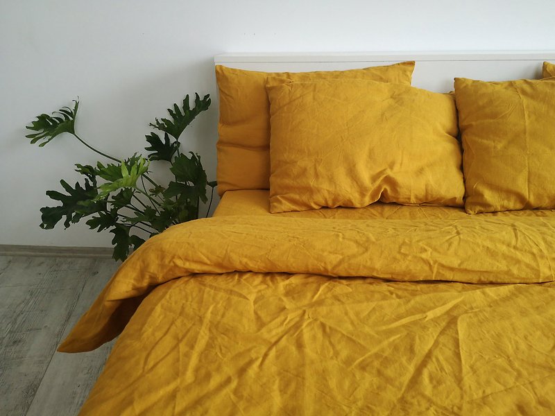 Mustard linen sheet set / Flat+fitted sheet+2 pillowcases / Yellow bedding