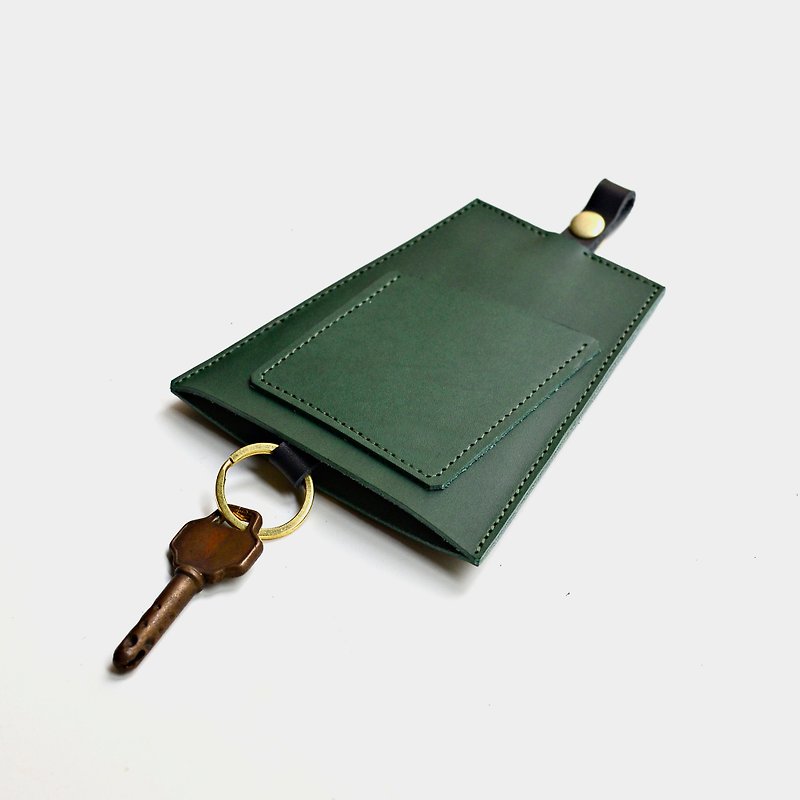 【00:00的圣诞树】牛皮钥匙包 植鞣绿色X黑色皮革 可放卡片悠游卡信用卡 定制刻字当礼物 圣诞节 情人节 礼物 - 钥匙链/钥匙包 - 真皮 绿色