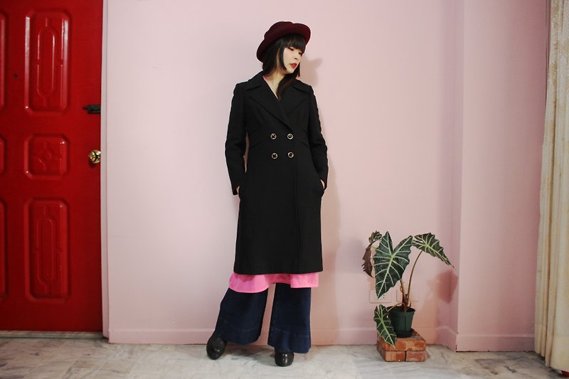 [Vintage外套](意大利制)黑色俐落剪裁大衣古着外套 - 女装休闲/机能外套 - 聚酯纤维 黑色