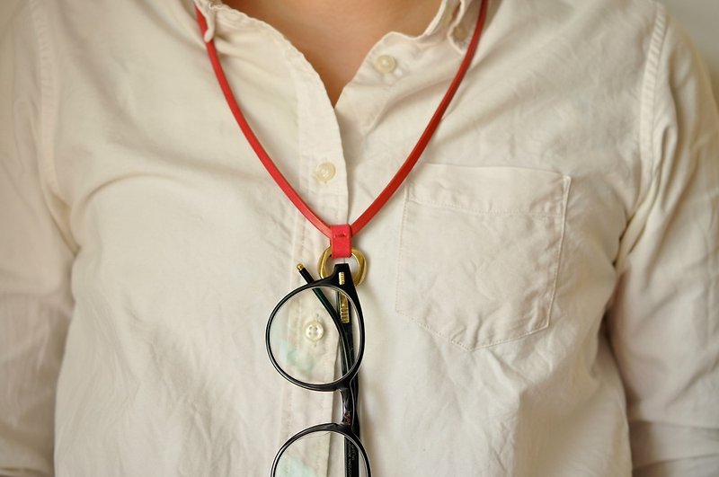 BT06　Sean 眼镜带-莓果红 - 项链 - 真皮 红色