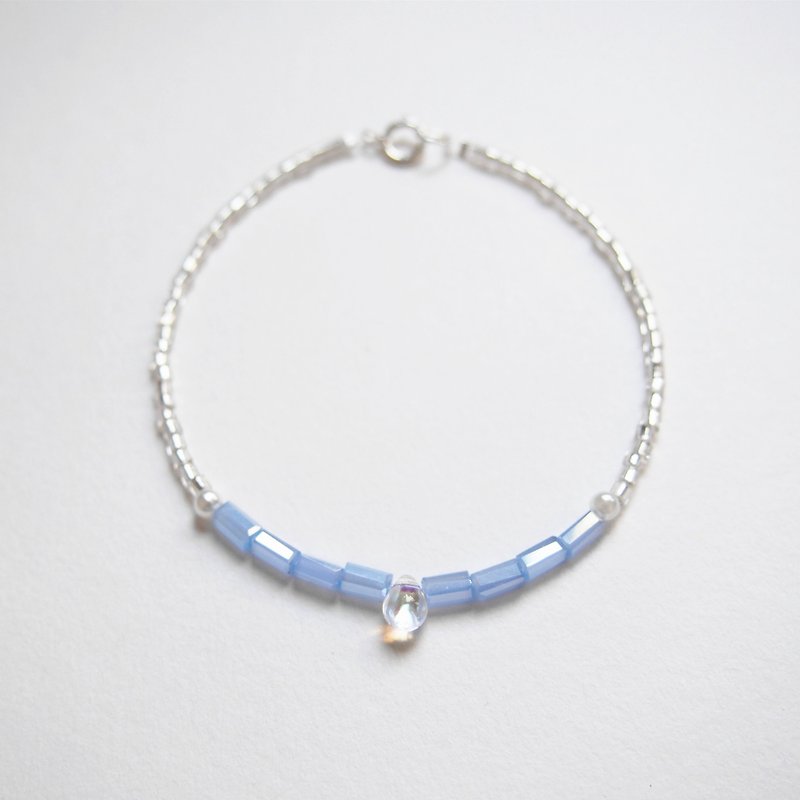 水滴透琉璃 • 淡蓝管珠 • 手链手环 • 礼物 - 手链/手环 - 其他金属 蓝色