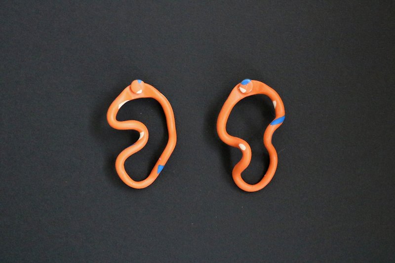 Hsin Hsiu Yao几何耳环-不规则橘色曲线 - 耳环/耳夹 - 纯银 橘色