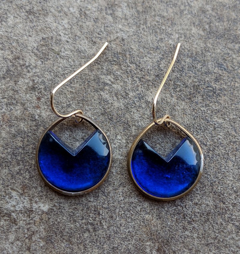 蓝色古董玻璃黄铜耳环 - 耳环/耳夹 - 玻璃 蓝色