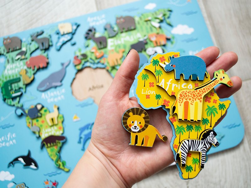 World map puzzle for kids with animals, Wooden puzzle, Montessori learning toys - 玩具/玩偶 - 木头 多色