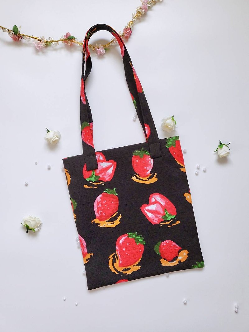 BonnieU : Handmade Tote Bag (ฺBlack with Fruits color) - 其他 - 其他材质 黑色