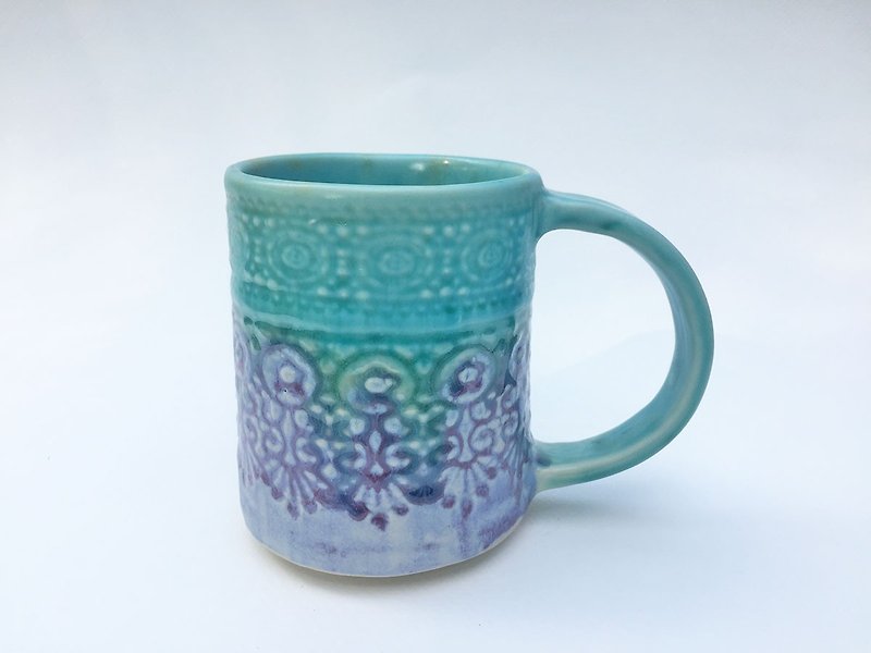 A beautiful turquoise & violet, sweet lace imprint handmade ceramic mug - 咖啡杯/马克杯 - 陶 多色