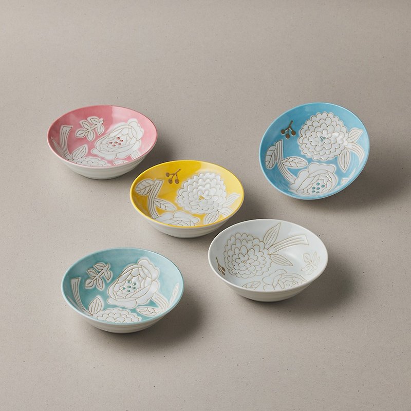 日本美浓烧 - 粉染花朵碗礼盒组(5件式) - 13.3cm - 瑕疵特卖 - 碗 - 瓷 多色