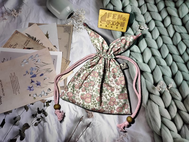 袋物系列-韩国薄棉布料碎花兔-兔耳束口袋-手作束口袋-小束口袋 - 束口袋双肩包 - 棉．麻 