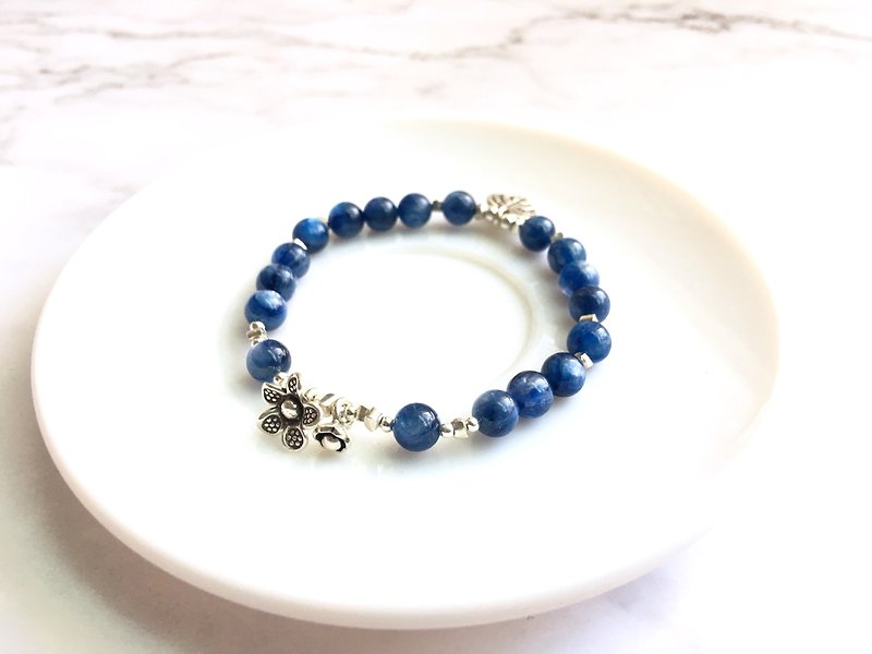 Ops Kyanite silver bracelet - 蓝晶石/纯银/天然石/防过敏/宝蓝 - 手链/手环 - 其他金属 蓝色