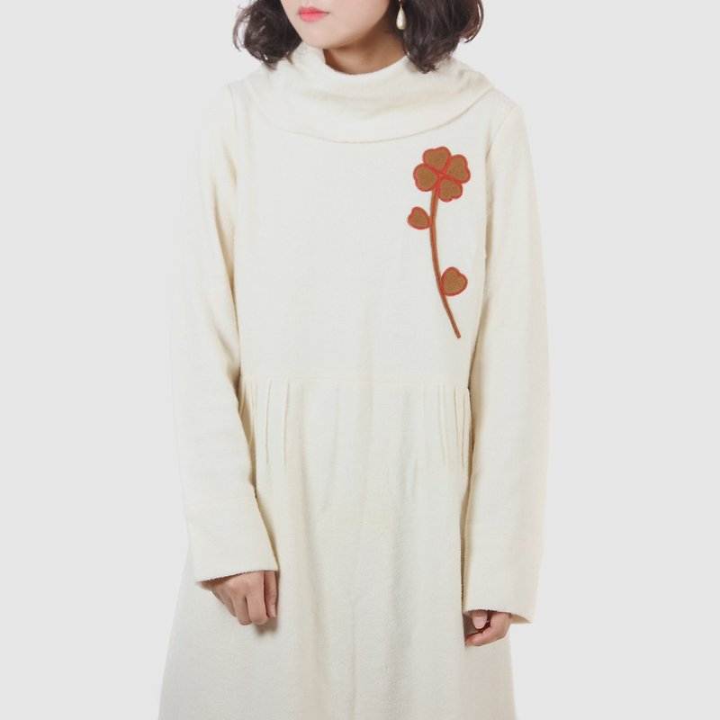【蛋植物古着】茱萸高领针织古着洋装 - 洋装/连衣裙 - 羊毛 白色