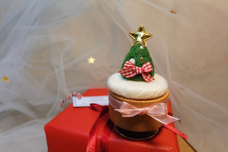 圣诞礼物 交换礼物【为你挂上小星星】手工旋转音乐盒 - 摆饰 - 羊毛 多色