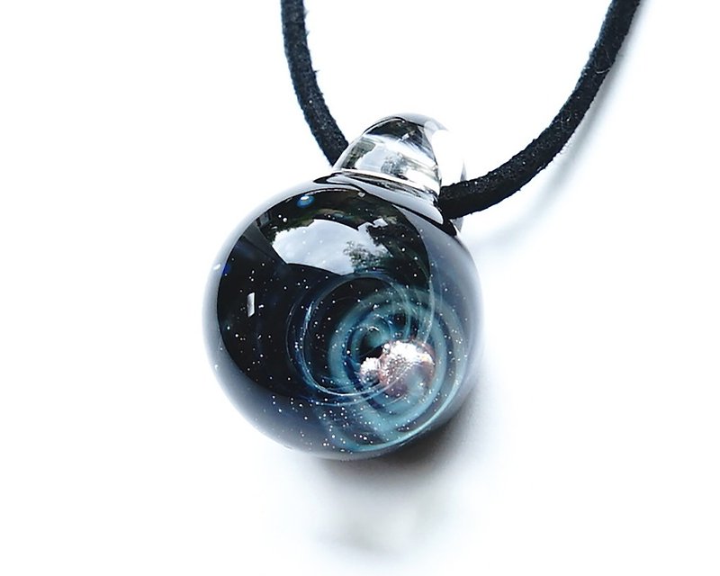 隕石の世界 ギベオン隕石入り ver4 ガラス ペンダント 宇宙 惑星 星【送料無料】 - 项链 - 玻璃 蓝色