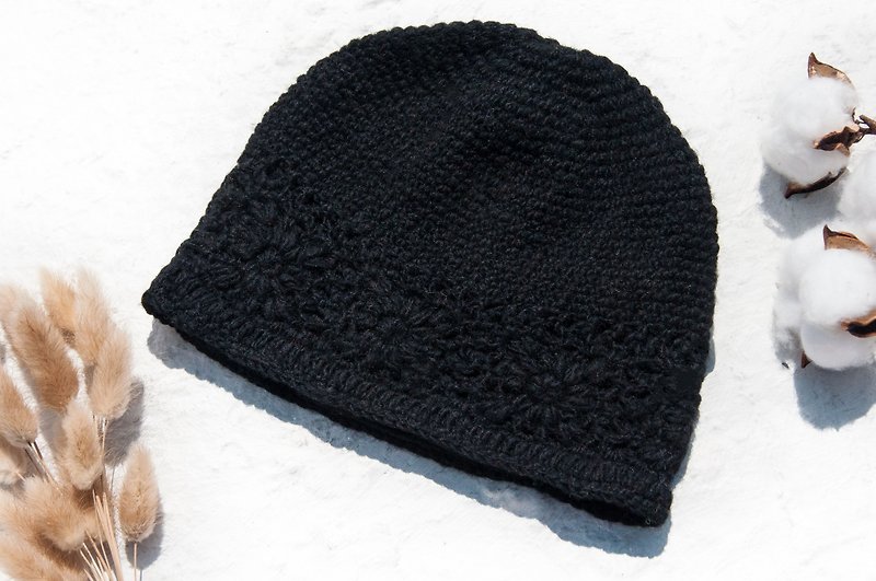 手工编织纯羊毛帽/编织帽/针织毛帽/内刷毛花朵毛帽/毛线帽-黑色 - 帽子 - 羊毛 黑色
