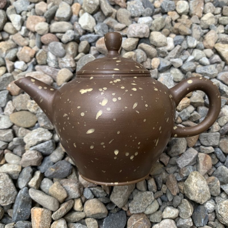 台湾【紫砂】名古屋紫砂手拉坯雪花壶9 - 茶具/茶杯 - 陶 咖啡色