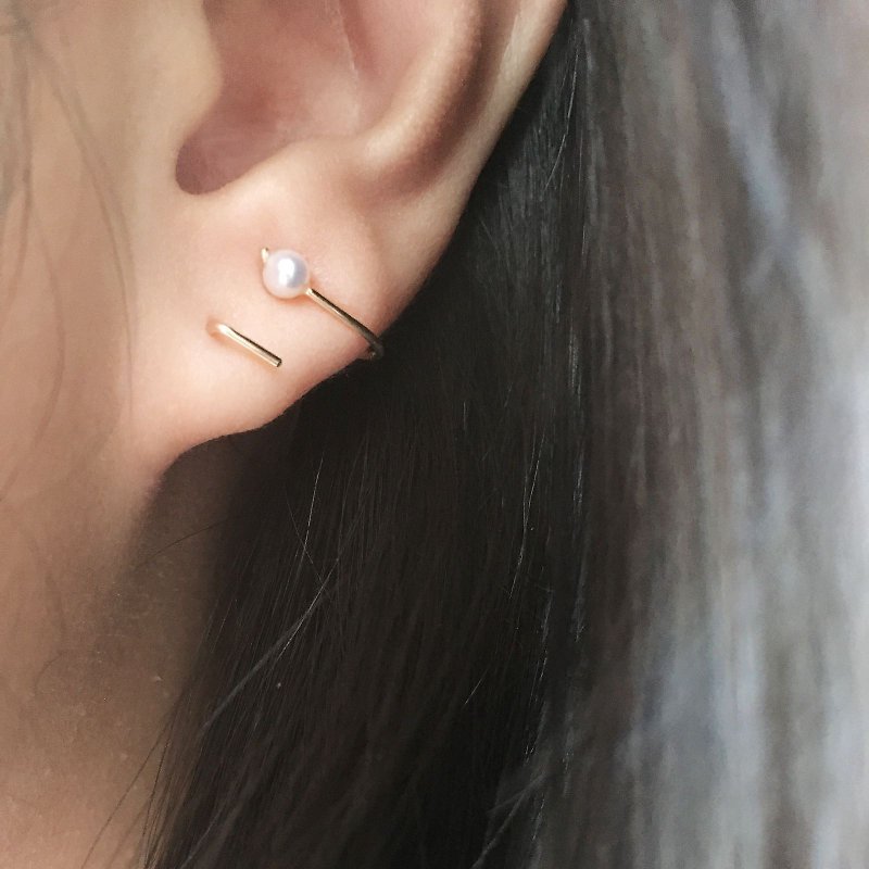 【小迷宫】淡水珍珠 14kgf 包金耳环夹 需穿一个耳洞 - 耳环/耳夹 - 珍珠 白色