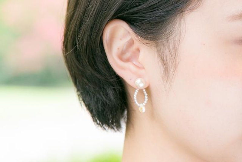 Sizuku Pierce WHITE - 耳环/耳夹 - 石头 白色