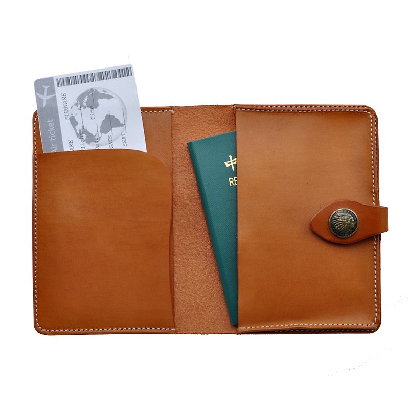 【DOZI皮革手作】家庭用护照套，可放入多本护照。可依需求调整大小、配色。皮革为染色制作，可自由配色 - 其他 - 真皮 多色