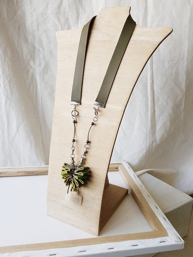 NIKA Necklace :PEAR - 项链 - 其他材质 绿色