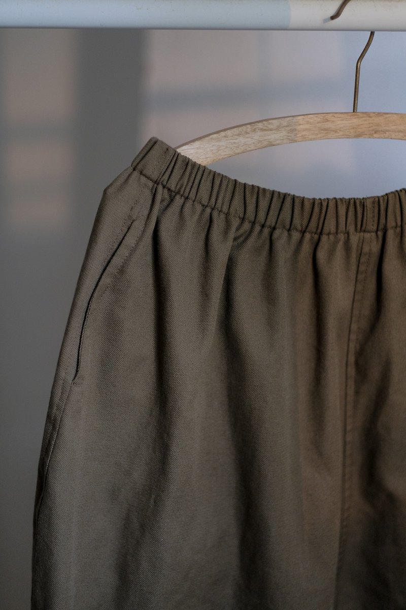 深栗子咖啡 廓型中低档宽裤 - 女装长裤 - 棉．麻 咖啡色