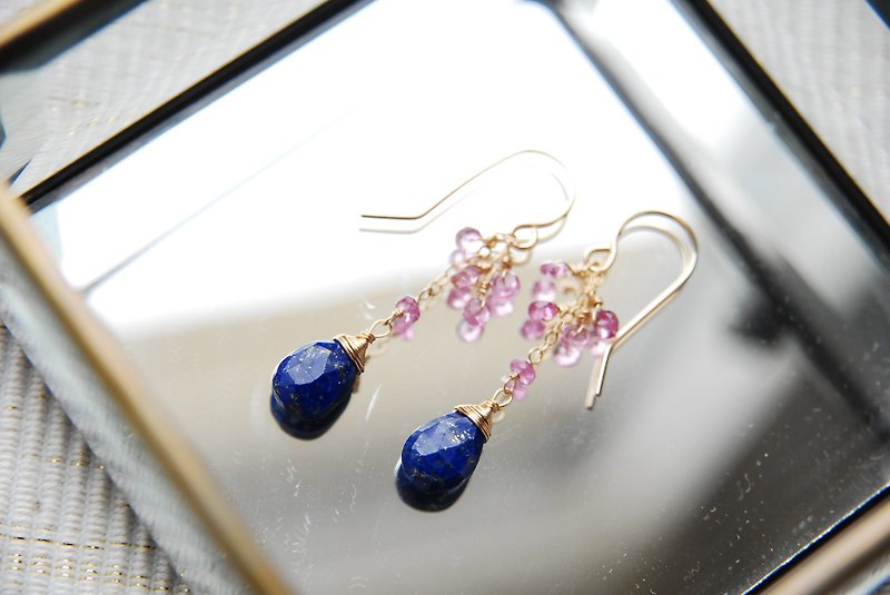 ラピスラズリとピンクトルマリンの花飾りのピアス１４kgf - 耳环/耳夹 - 半宝石 蓝色