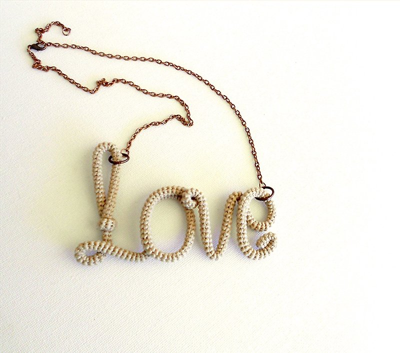 Rustic Love Necklace - 项链 - 绣线 卡其色