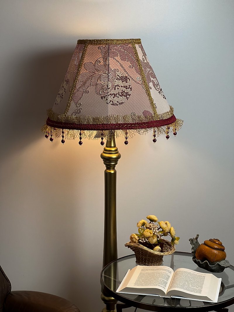Victorian lampshade golden-burgundy brocade and fringe - 灯具/灯饰 - 其他材质 红色