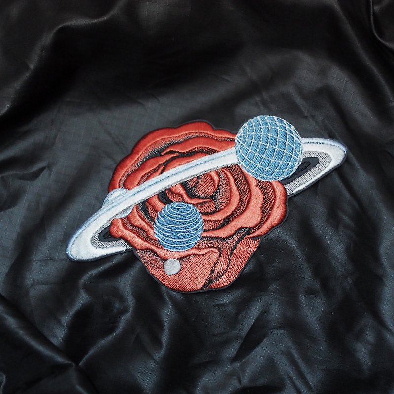 Galaxy Rose Embroidery Iron-on Patch - 其他 - 绣线 红色