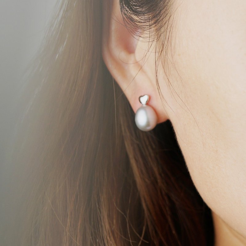 爱心灰珍珠耳钉 未时VISHI原创设计天然淡水珍珠925纯银耳环女 - 耳环/耳夹 - 其他材质 银色