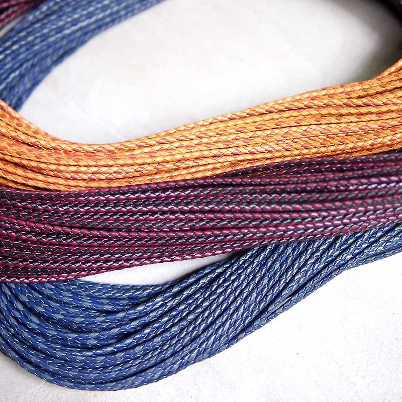 日本制牛皮双色编织皮绳/颈绳/手环绳 直径3.5~3.8mm长1000mm - 编织/刺绣/羊毛毡/裁缝 - 真皮 