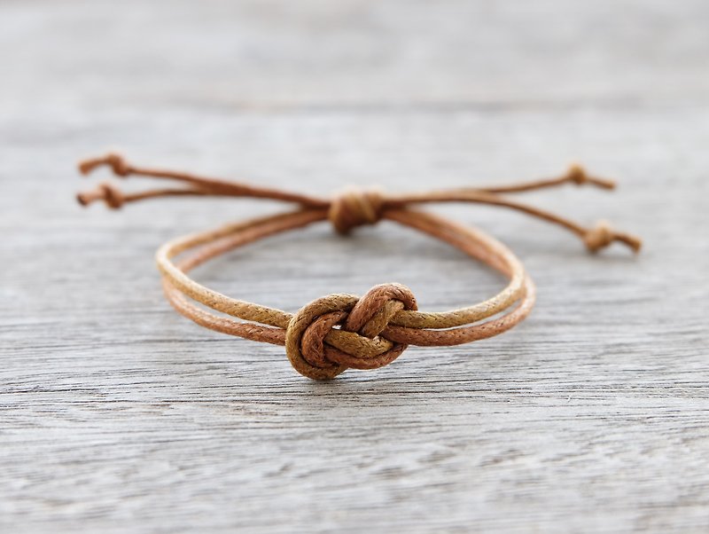 Infinity bracelet , waxed cotton cord bracelet in brown - 手链/手环 - 棉．麻 咖啡色