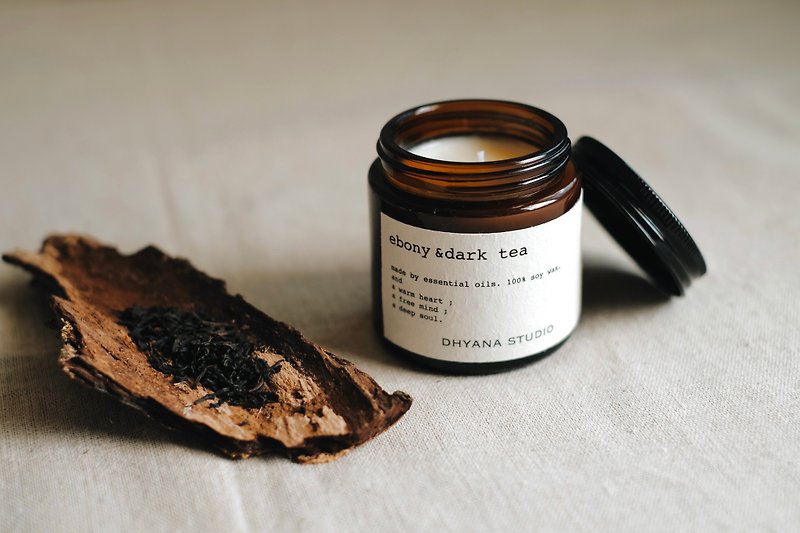 乌木与黑茶 ebony&dark tea 天然大豆香氛蜡烛 - 蜡烛/烛台 - 精油 卡其色