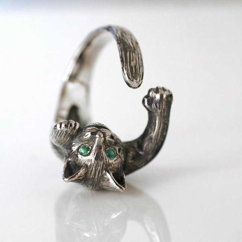 猫リング　レオ（エメラルドの瞳） - 戒指 - 其他金属 
