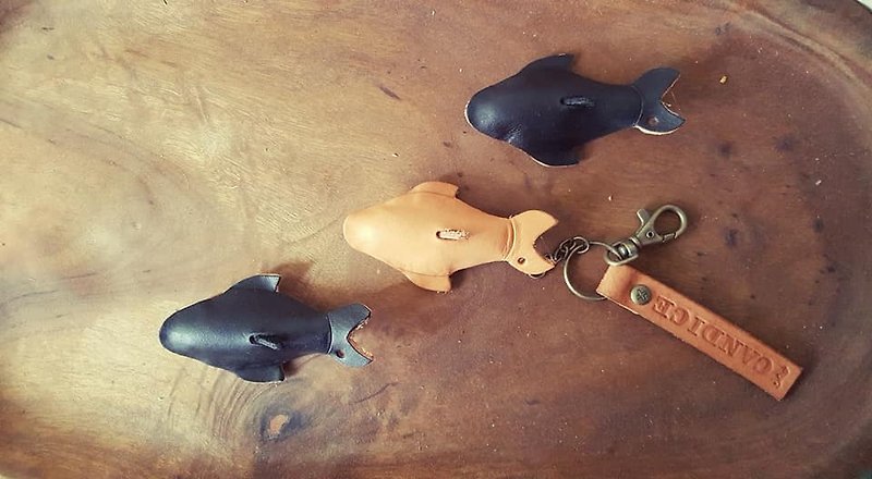 可爱Q海豚纯牛皮钥匙圈 -可刻字 ( 生日、情人送礼) - 钥匙链/钥匙包 - 真皮 橘色