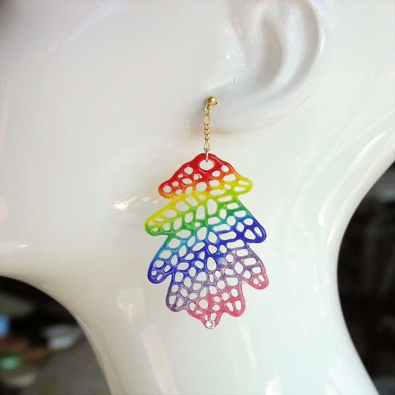 虹色のイヤリング or ピアス - 耳环/耳夹 - 玻璃 多色
